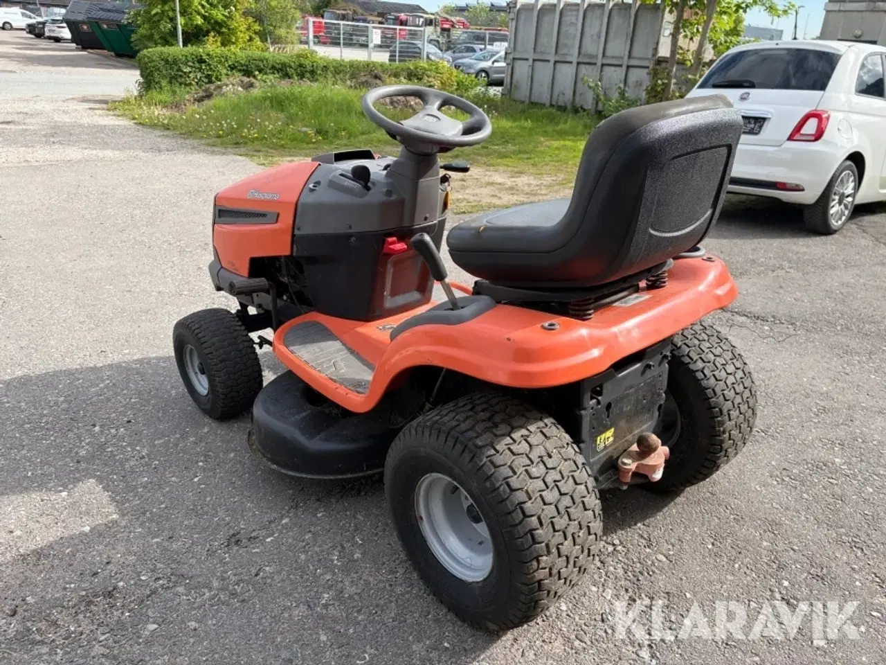 Billede 7 - Græsslåmaskine Husqvarna LT152