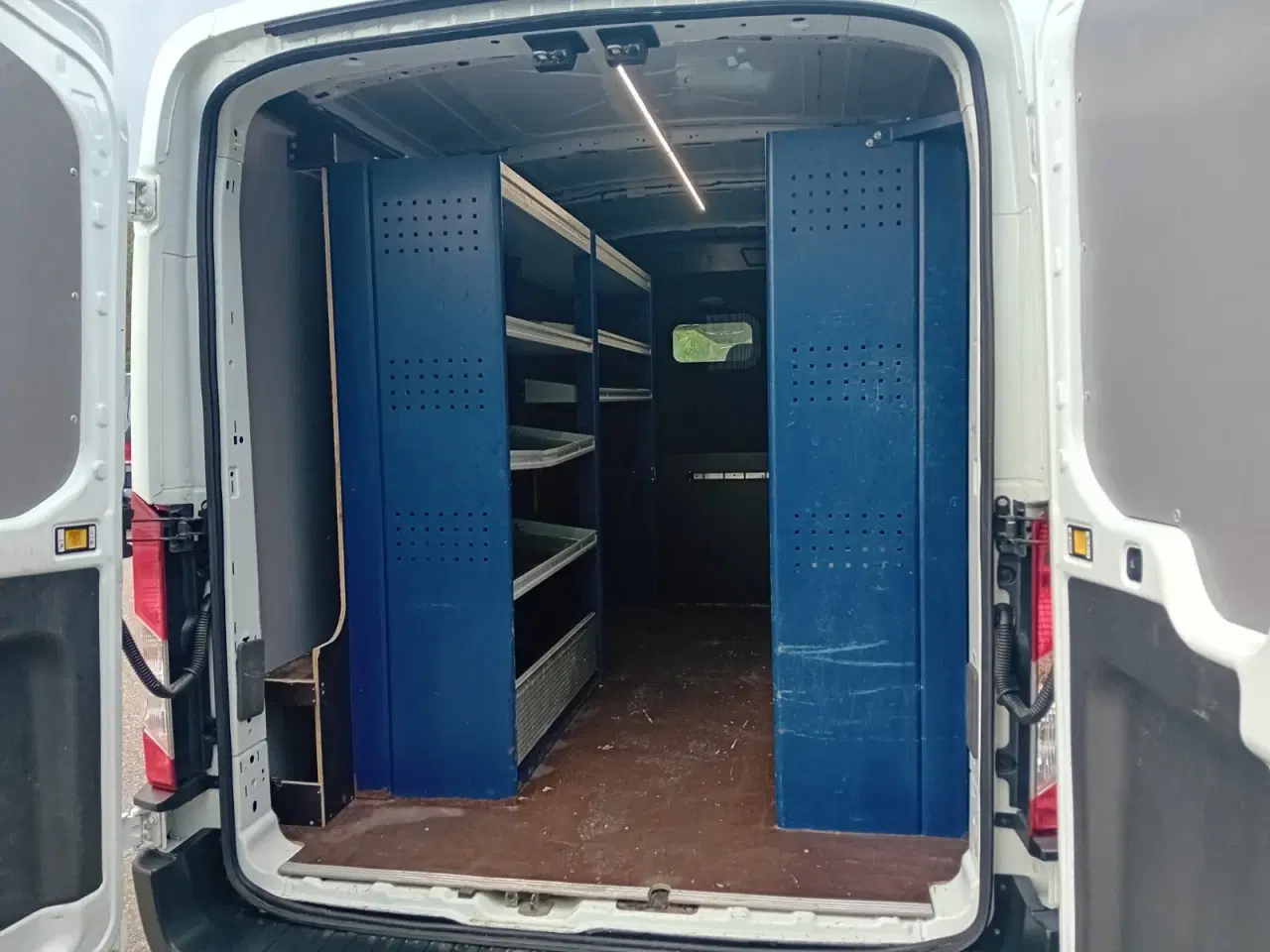 Billede 10 - Ford Transit 350 L2 Van 2,0 TDCi 130 Trend H2 FWD