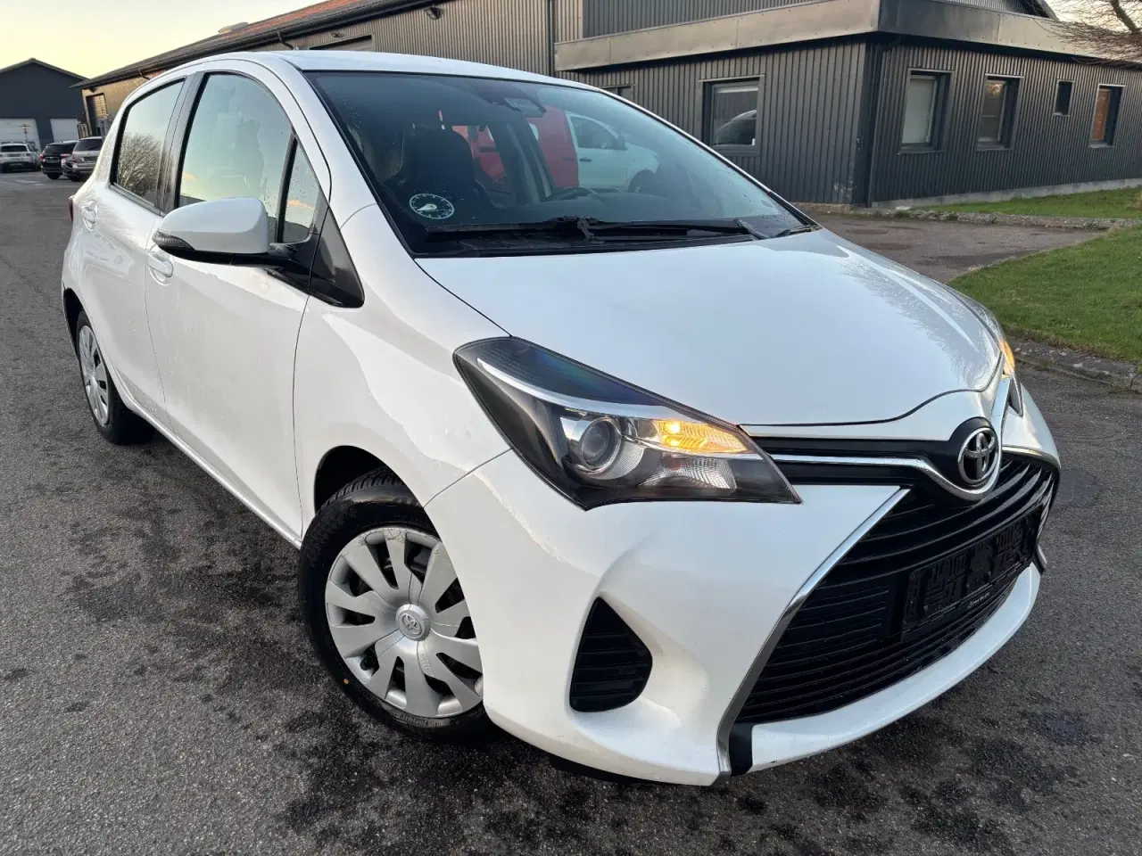 Billede 1 - Toyota Yaris 1,4 D-4D T2 Exclusive Van