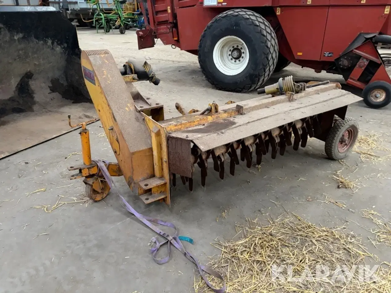 Billede 12 - Bigballe presser New Holland 4900 med snitter