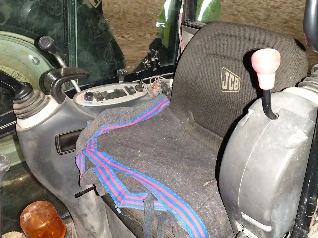 Billede 6 - JCB 8018 med nyere bælter