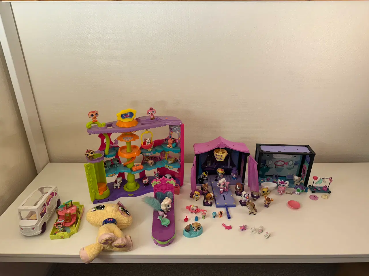 Billede 1 - Stor samling af Littlest Pet Shop