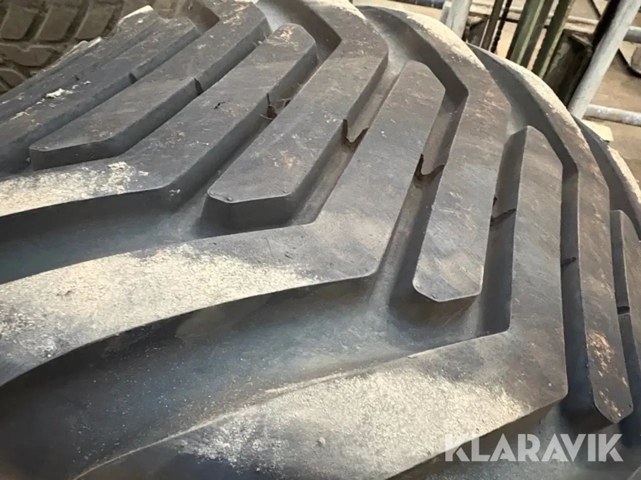 Billede 5 - Dæk med fælg BKT - 1 styk