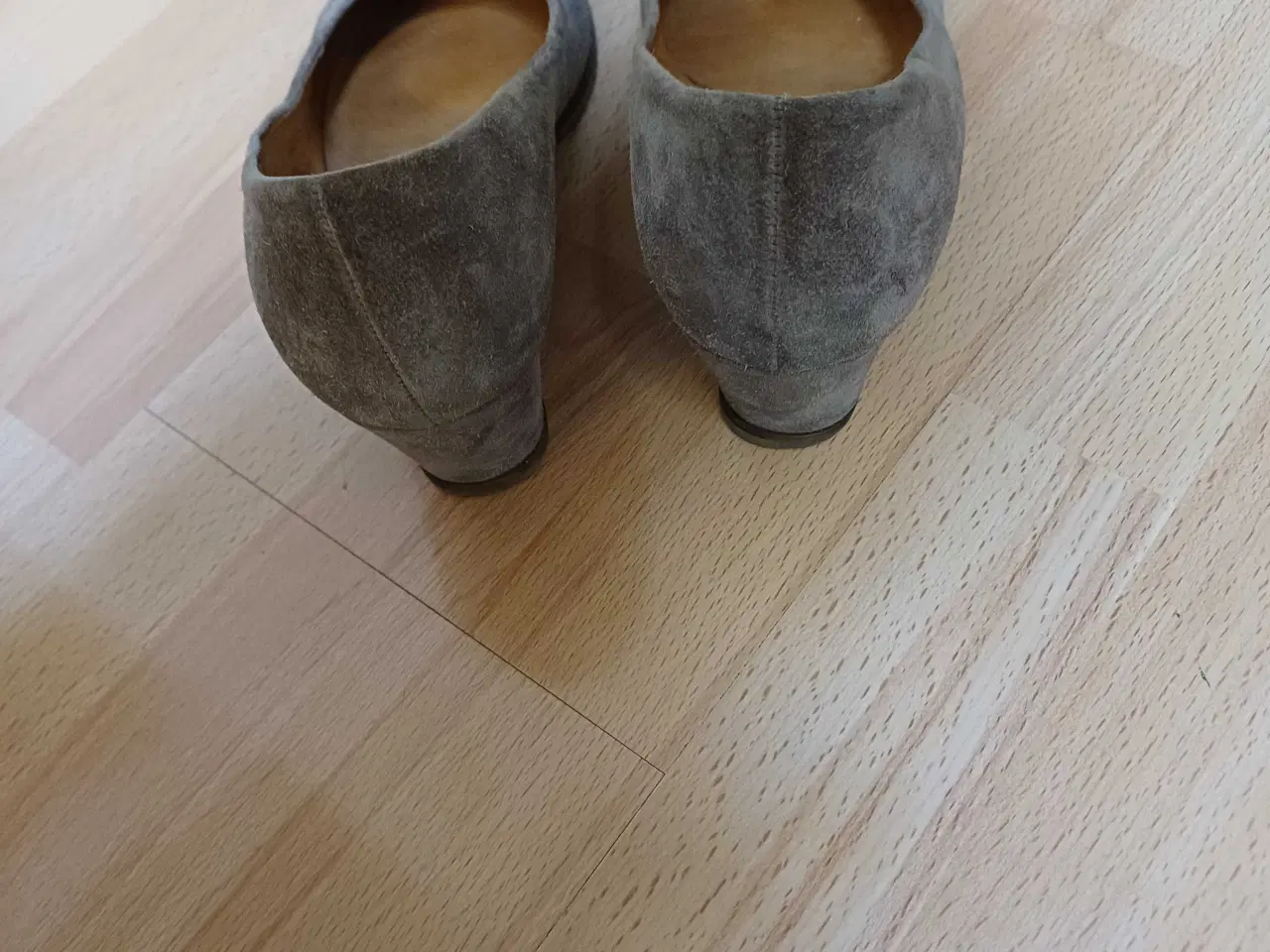 Billede 2 - Gabor med kilhæl str 6