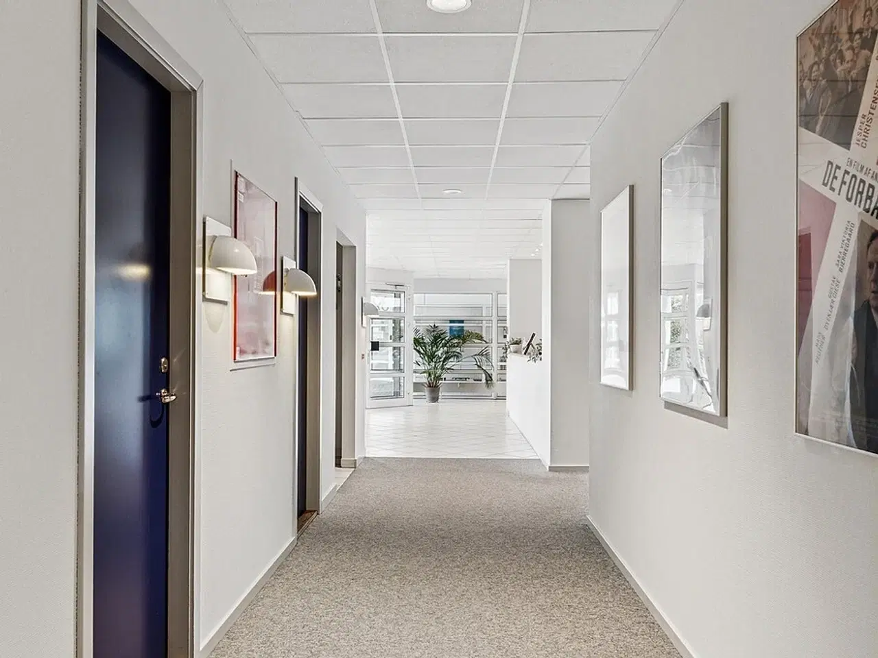 Billede 8 - Lyst kontorlejemål i attraktiv ejendom centralt i Rødovre - 15 p-pladser og få minutters kørsel til motorvejsnettet.