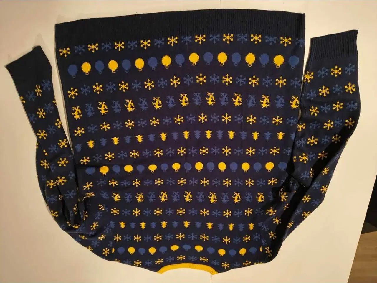 Billede 2 - Herning Bluefox julesweater