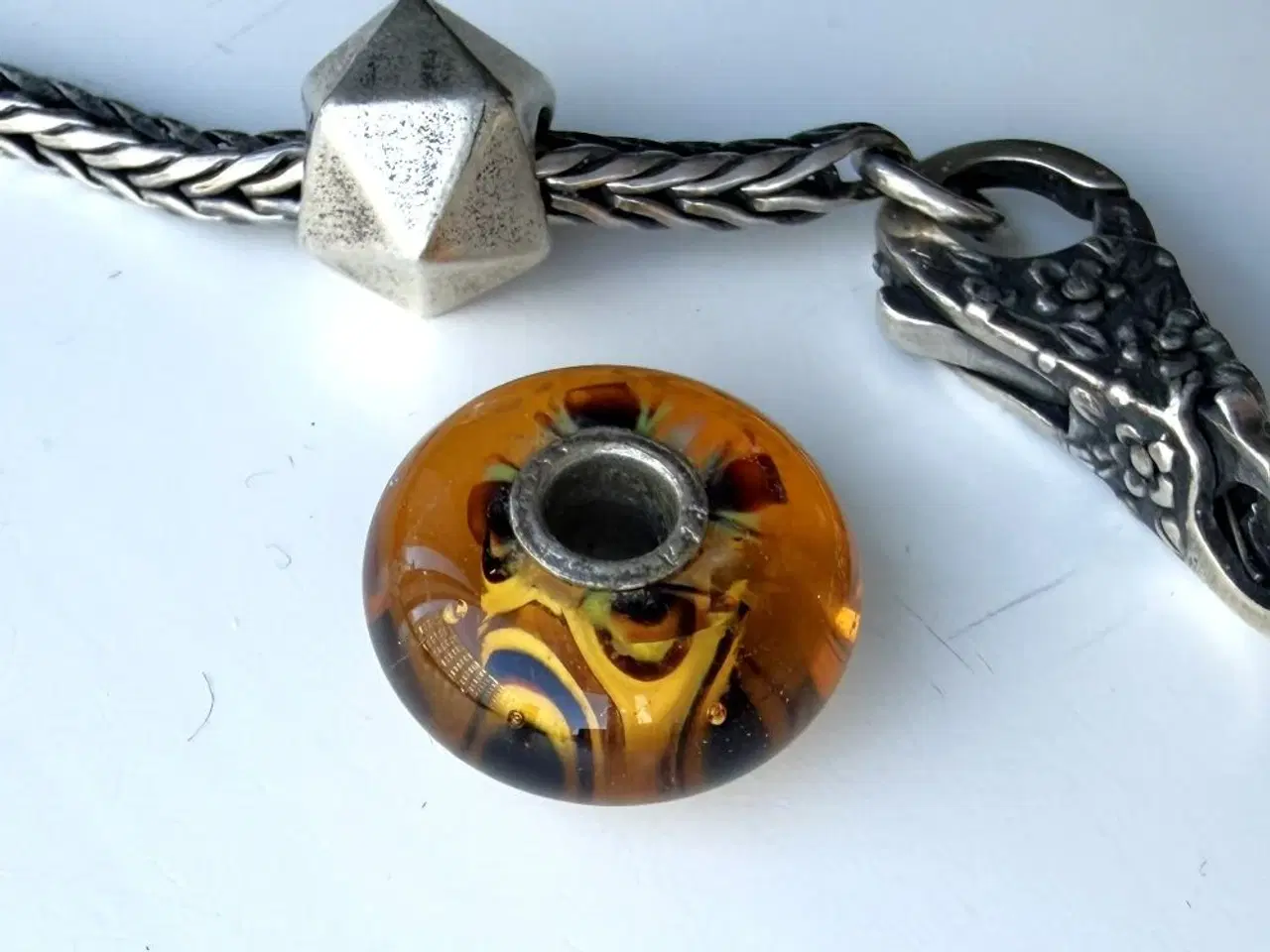 Billede 3 - Troldekugler - Trollbeads. Gyldent glasled.