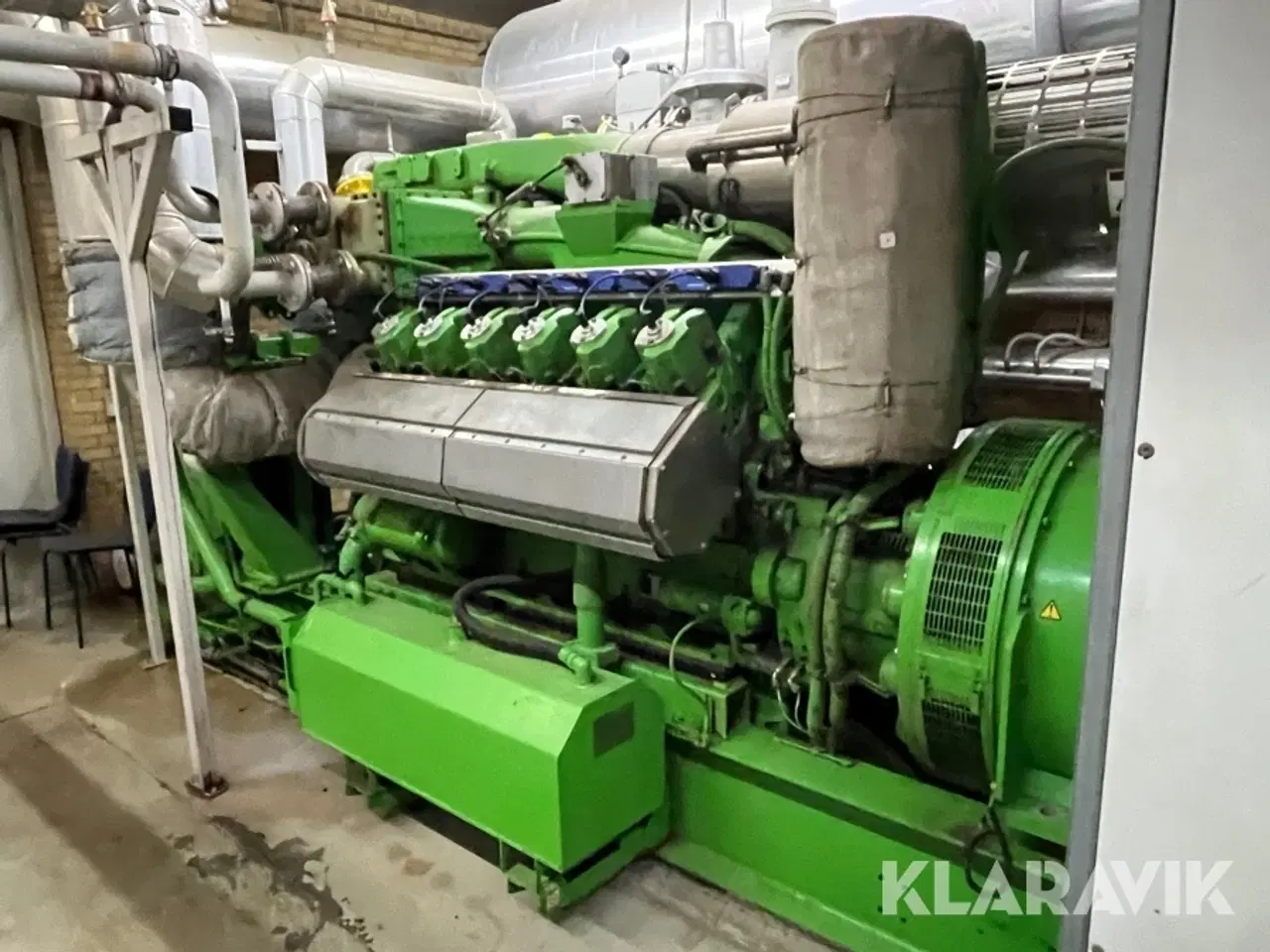 Billede 2 - Biogas motor med generator og styrerskab