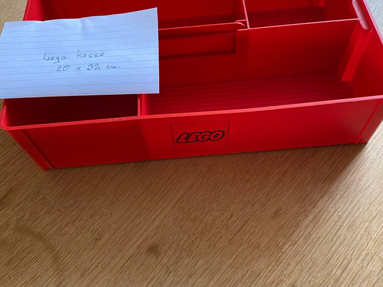 Billede 2 - Legokasse i meget fin stand