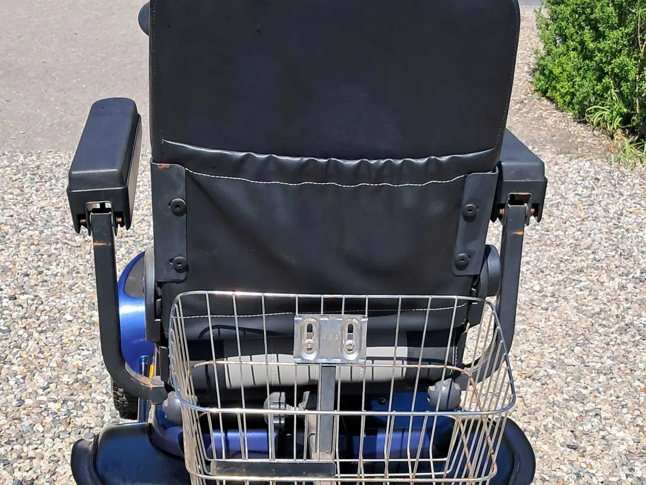 Billede 6 - 4-hjulet elscooter med nye batterier 