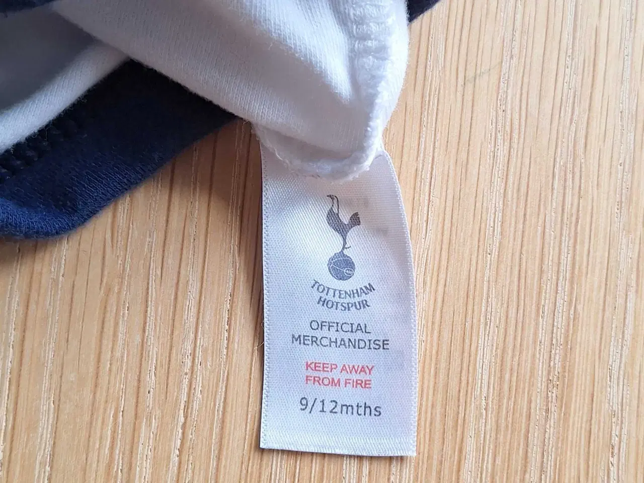 Billede 7 - Kjole med bodystocking 