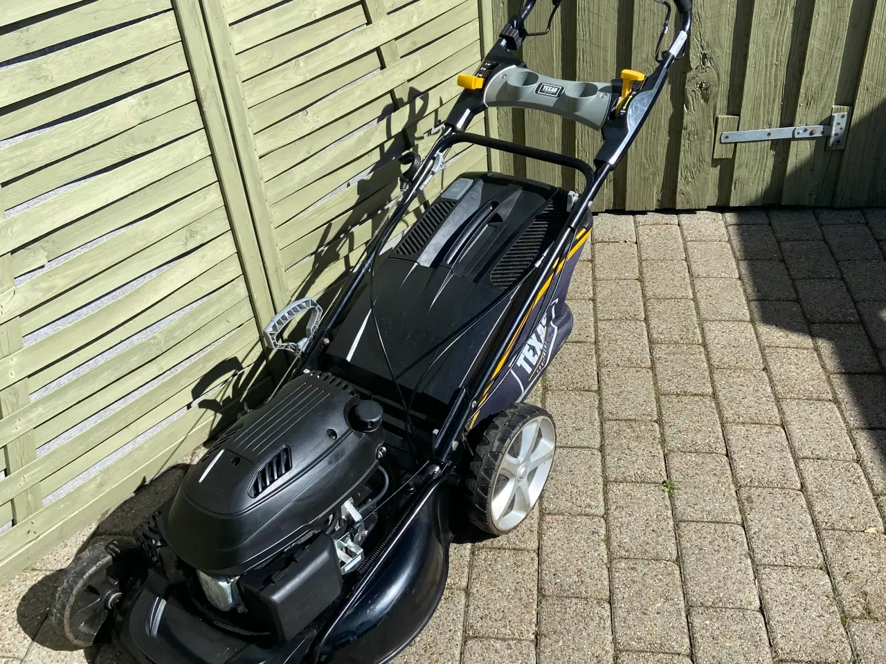 Billede 2 - Texas Plæneklipper med  Fremtræk i 4 Hastigheder