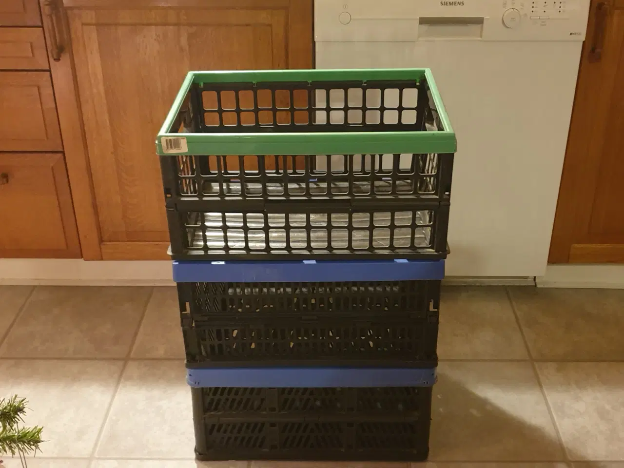 Billede 1 - Foldekasser 1stk10kr 3stl20kr