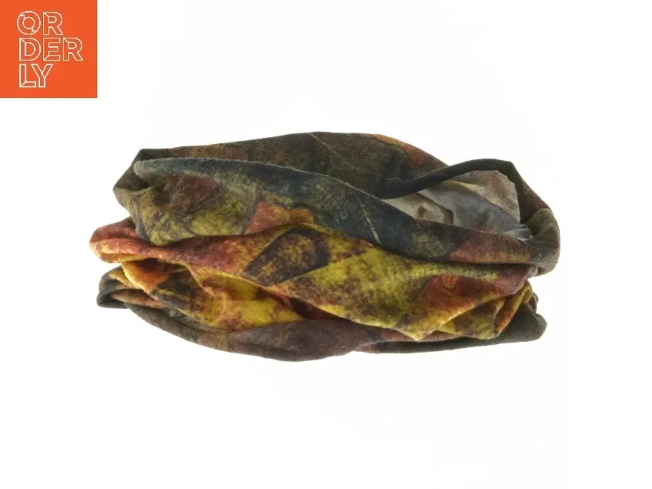 Billede 1 - Halsedisse med farvet mønster (str. 44x26 cm)