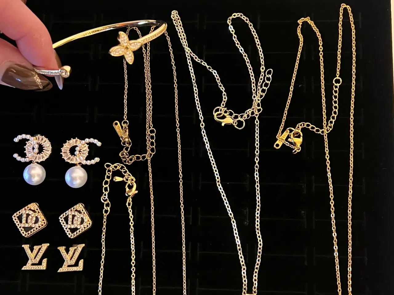 Billede 2 - Forgyldte smykker. Priser fra 200 kr.