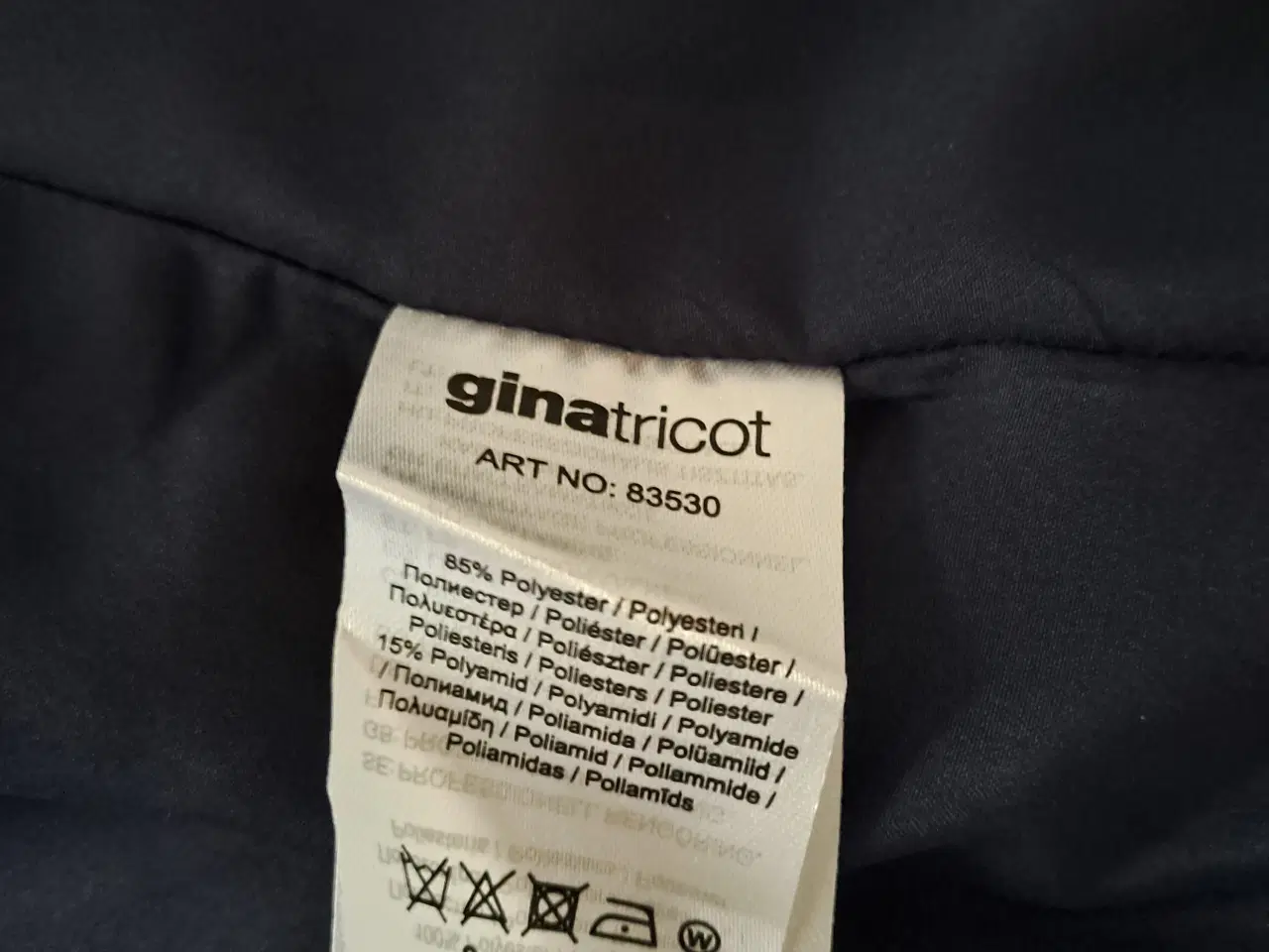 Billede 5 - Fløjslblazer fra Gina Tricot