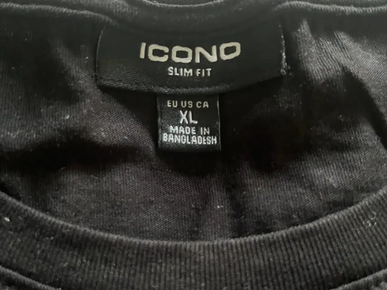 Billede 4 - T-shirt fra Icono.