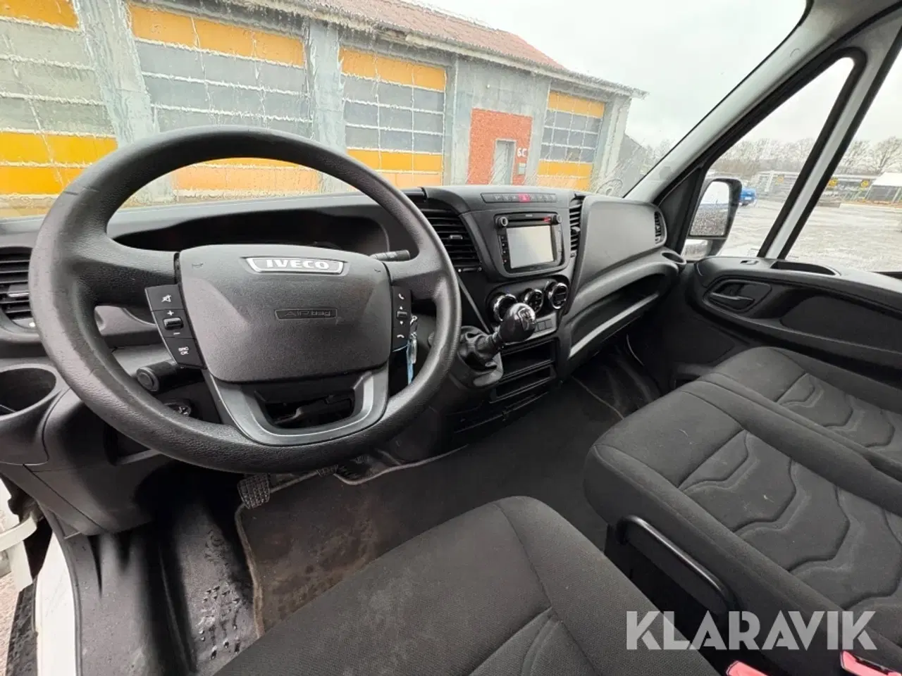 Billede 10 - Varebil Iveco 35s17, 3,0D 12m3