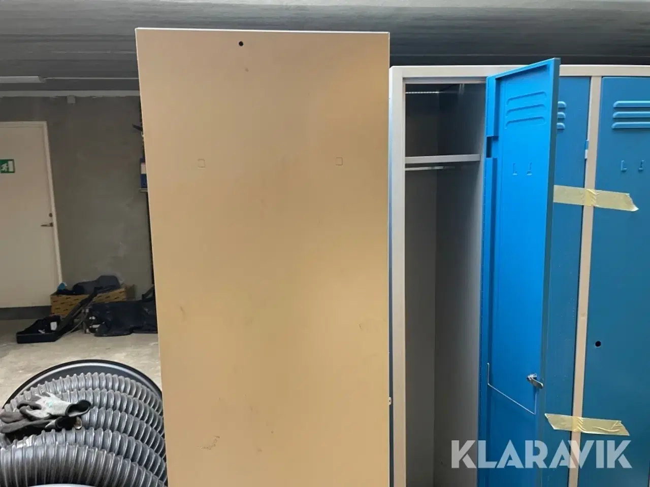 Billede 9 - Metalskabe 4 styk
