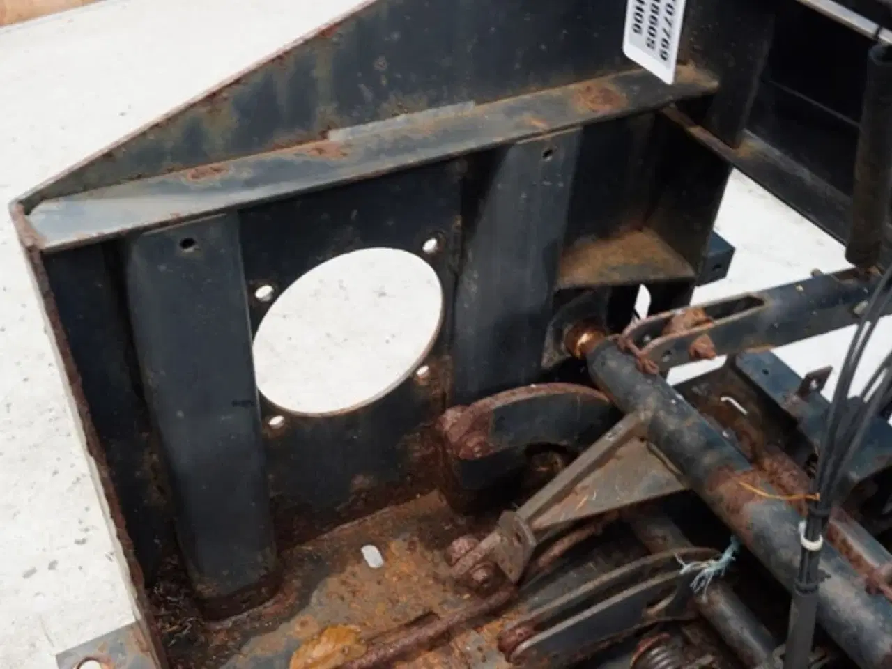 Billede 9 - New Holland 4860 Bindeapparats Ramme