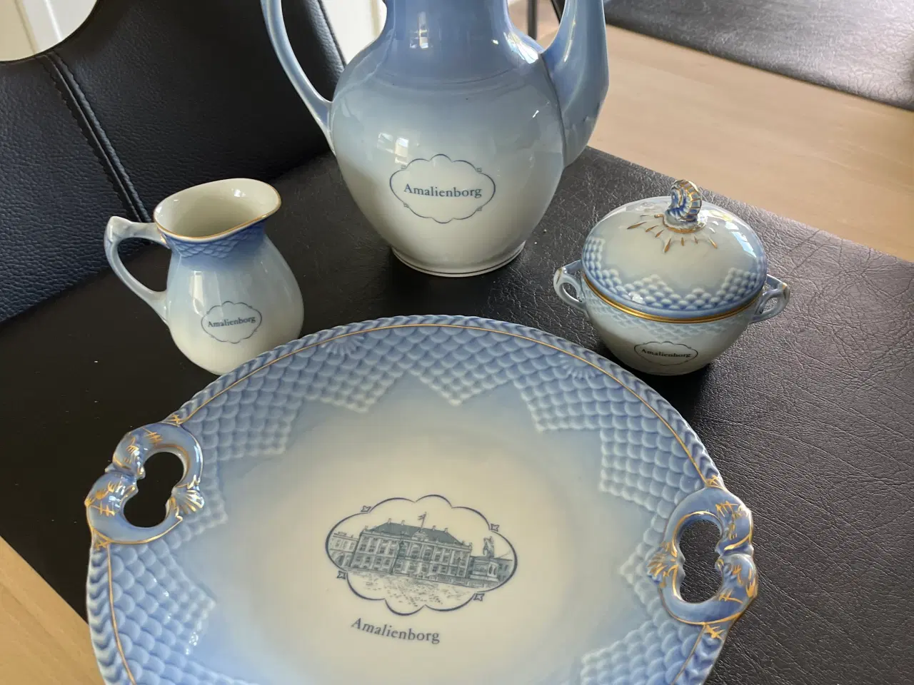 Billede 3 - Stel med slotte kaffekande, sukkerskål, og kande  
