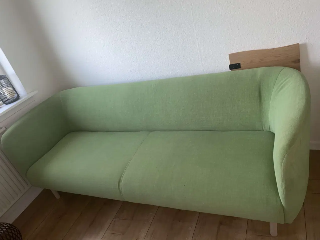 Billede 4 - Sofa med stole og puf 5 mdr. Gammelt står som nyt
