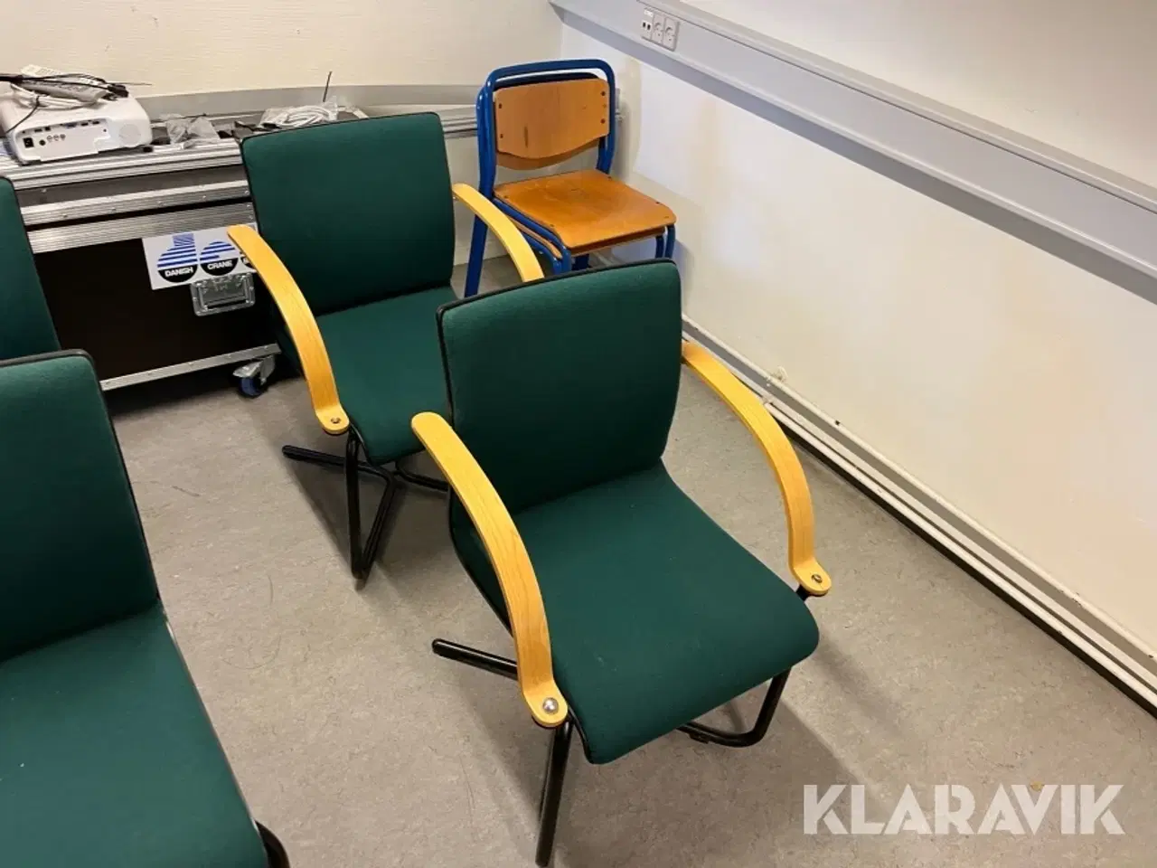 Billede 8 - Kontor/møde lokale møbler