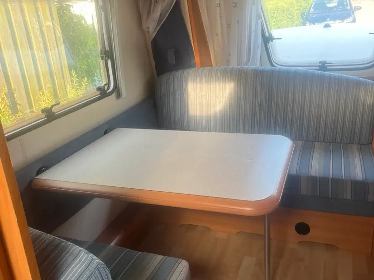 Billede 16 - Hobby 540 Easy med køjer