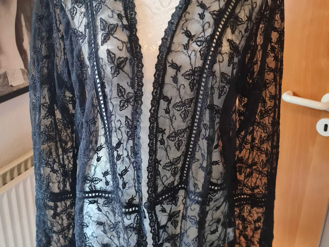 Billede 1 - Zizzi cardigan str M 46-48 