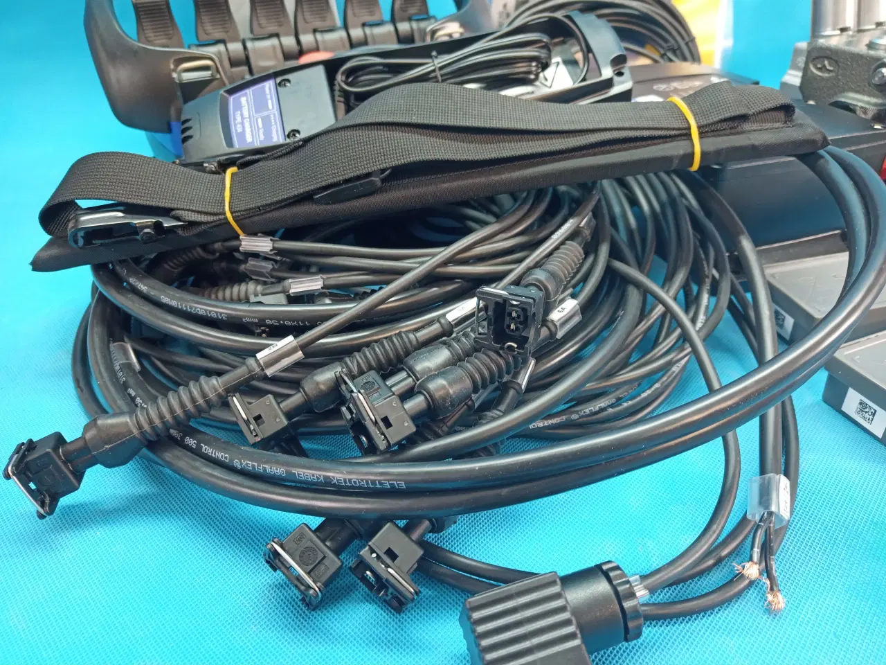 Billede 3 - Radio Scanreco + hydraulisk ventil Walvoil DPX 