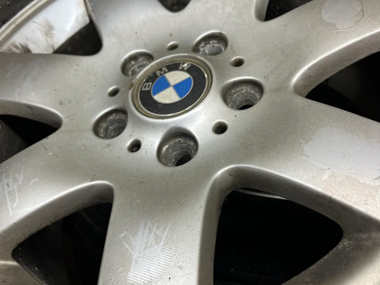 Billede 1 - BMW dæk og fælge 