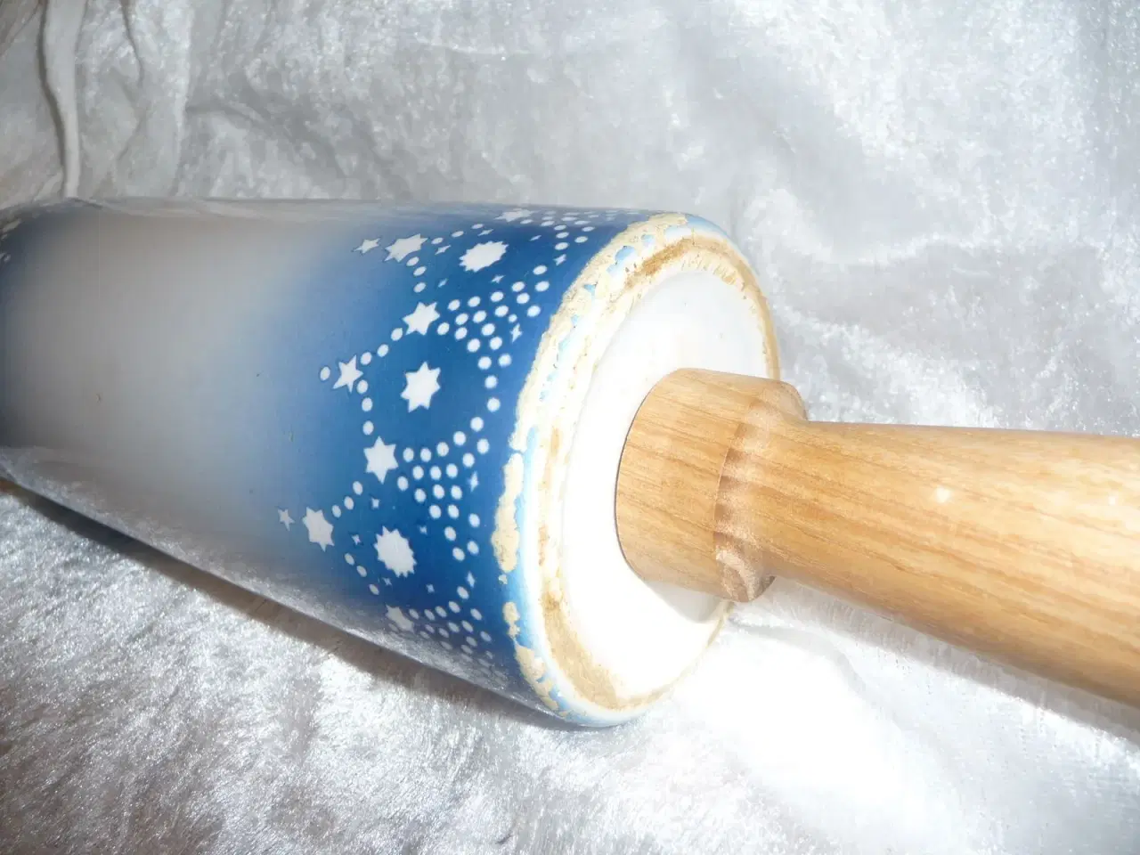 Billede 4 - porcelæns kagerulle, med træ håndtag