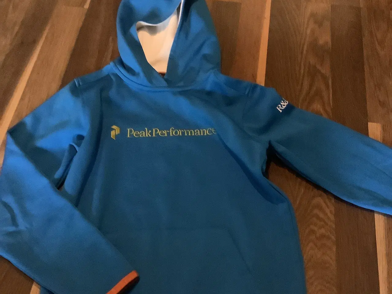 Billede 1 - Hoodie Peak Performance str 150