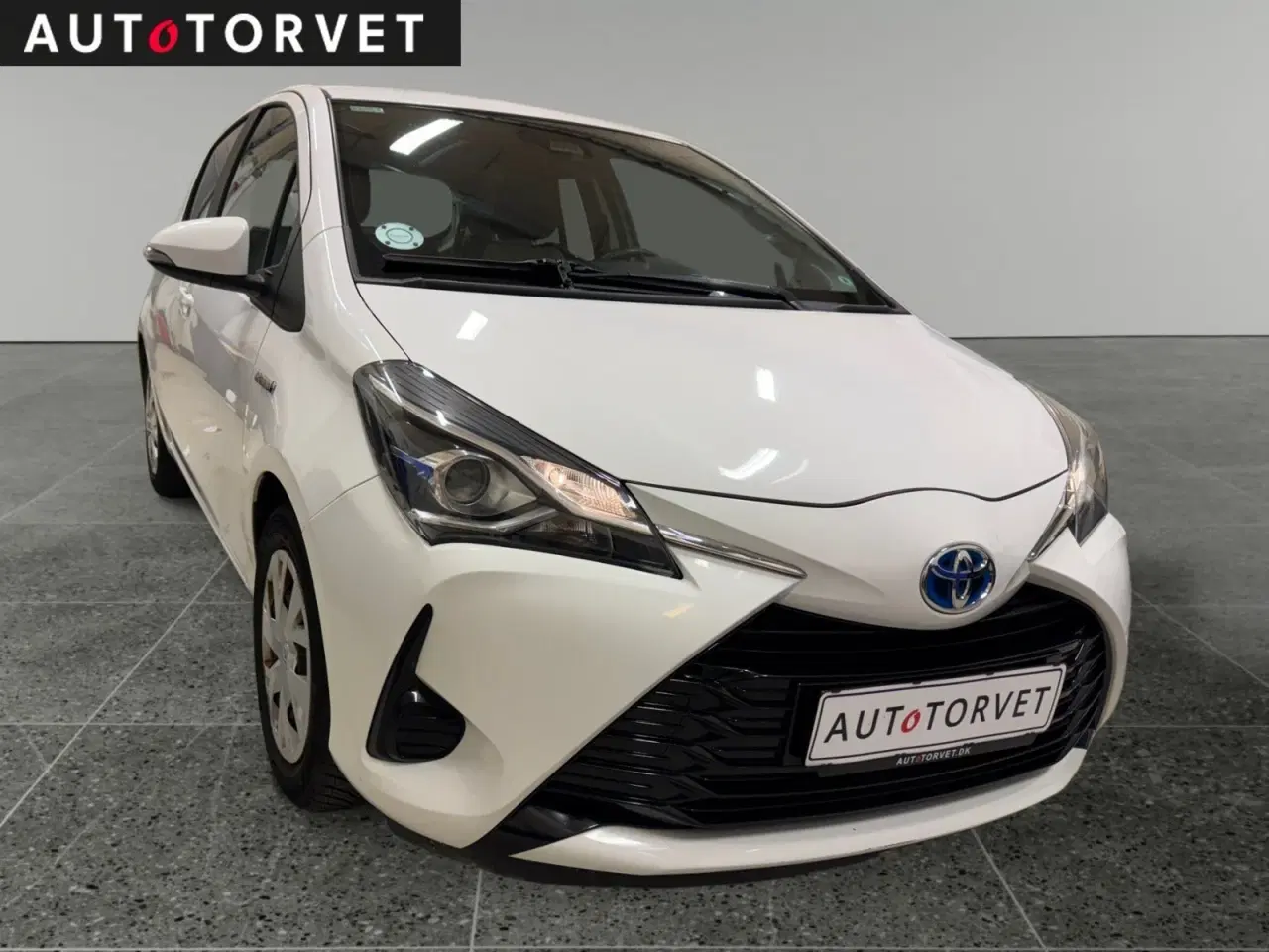 Billede 2 - Toyota Yaris 1,5 Hybrid H2 e-CVT Van