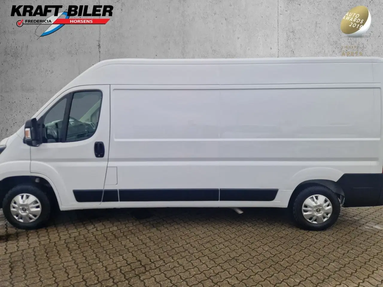 Billede 2 - Peugeot Boxer 333 2,2 BlueHDi 140 L3H2 Premium