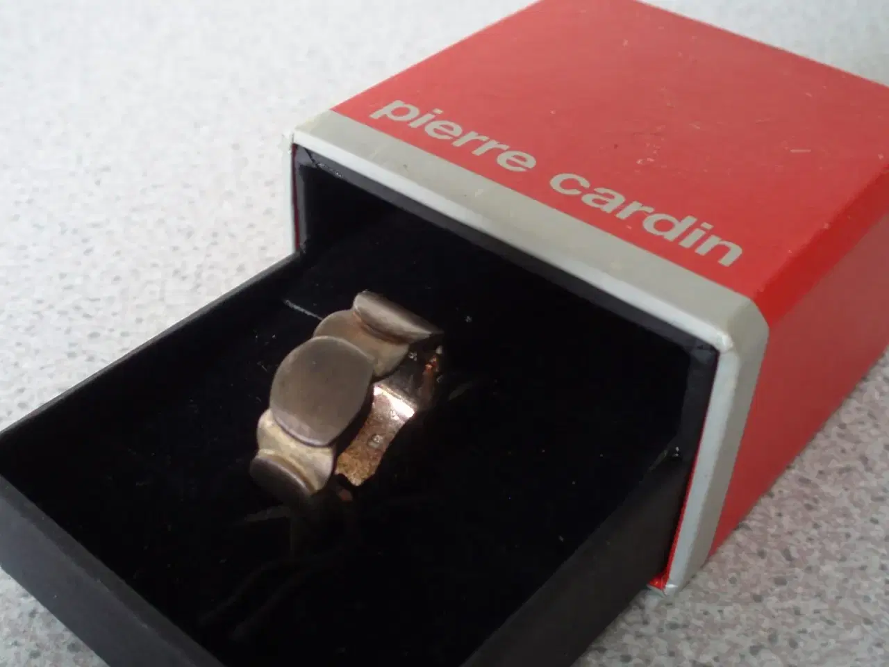 Billede 1 - Pierre Cardin 925 S til hende
