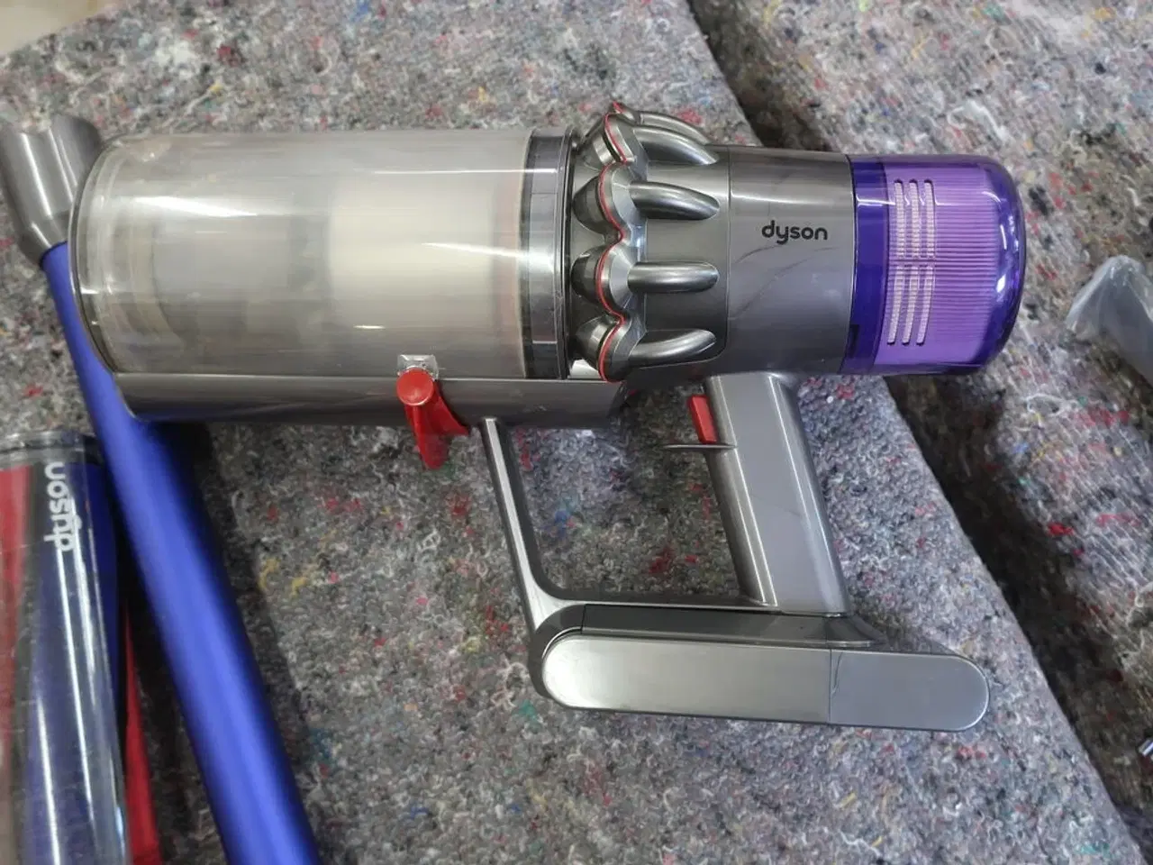 Billede 2 - Støvsugersæt DYSON V11