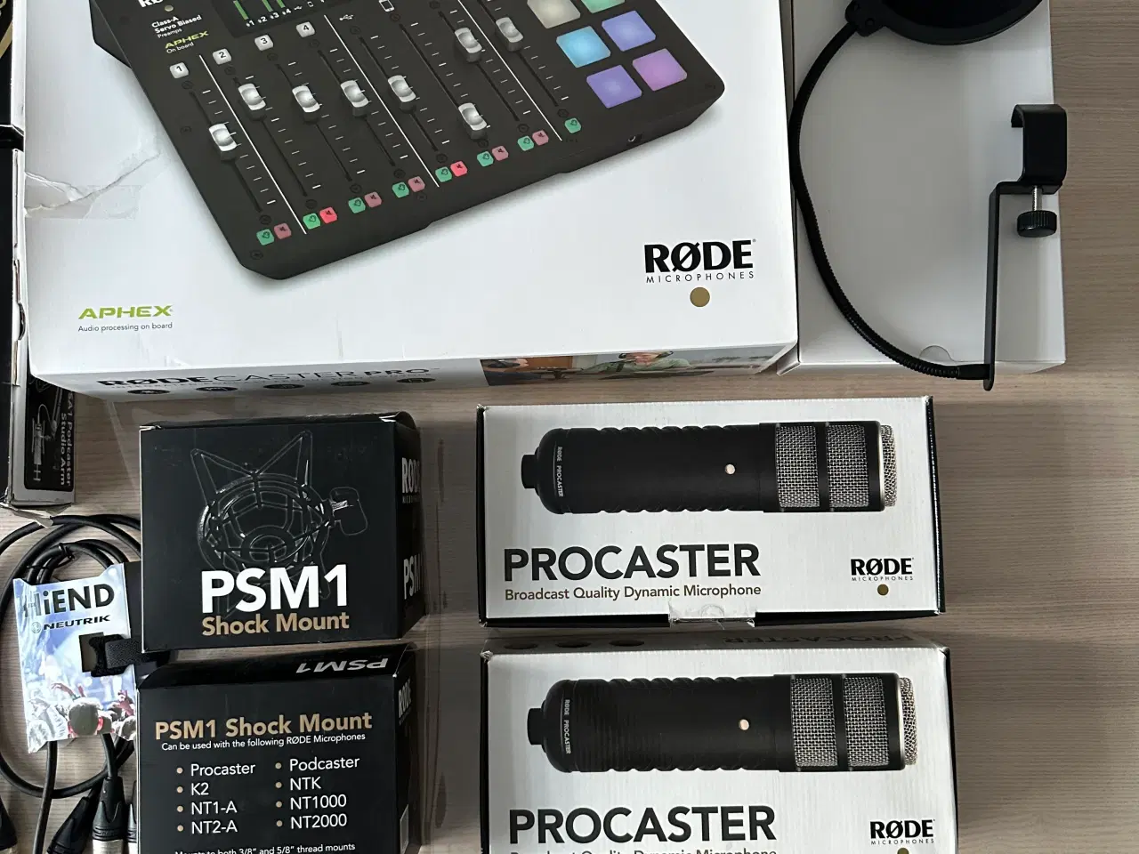 Billede 2 - Røde Procaster sæt