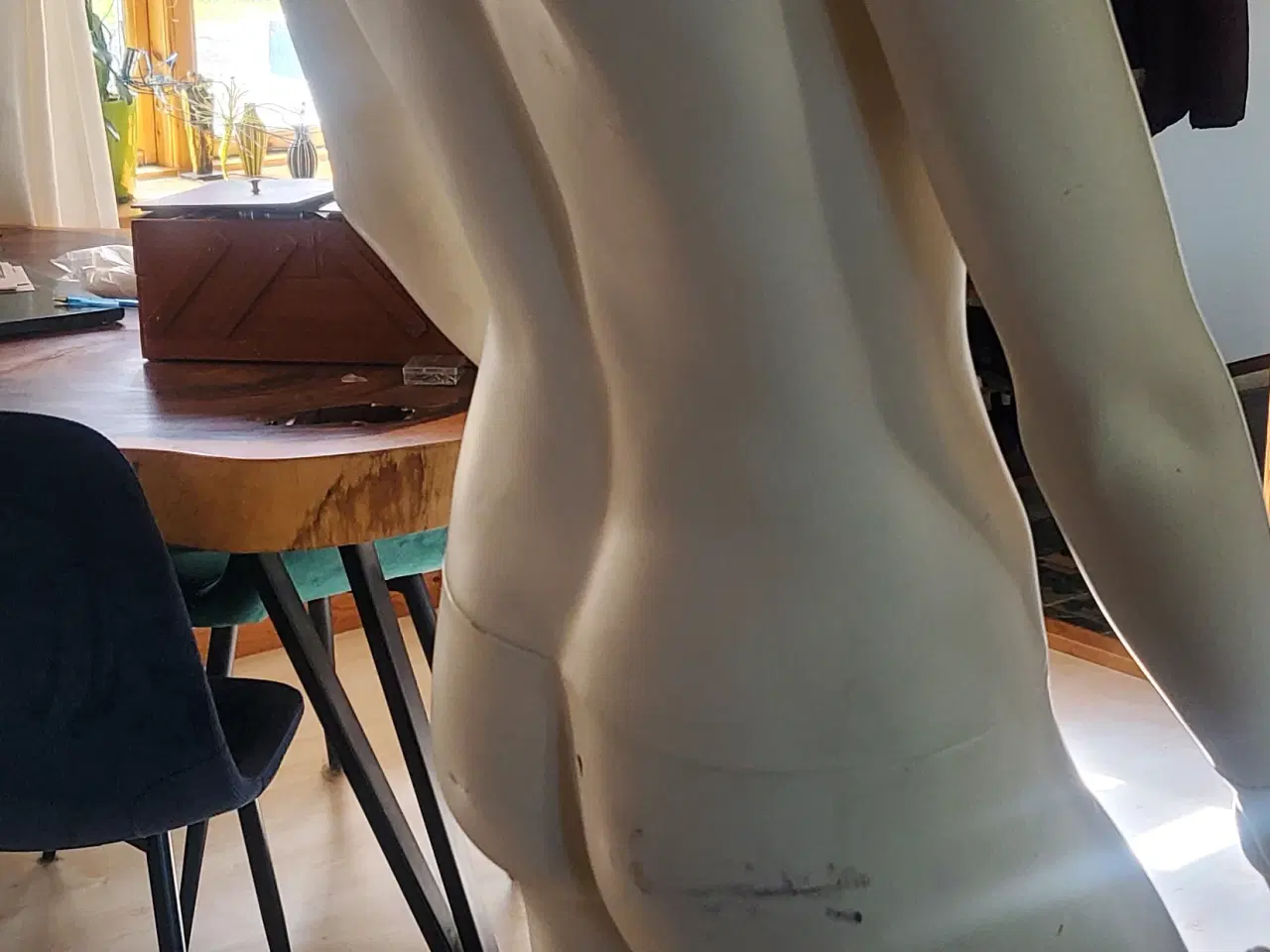 Billede 3 - Mannequin dame, til bedre tøjsalg