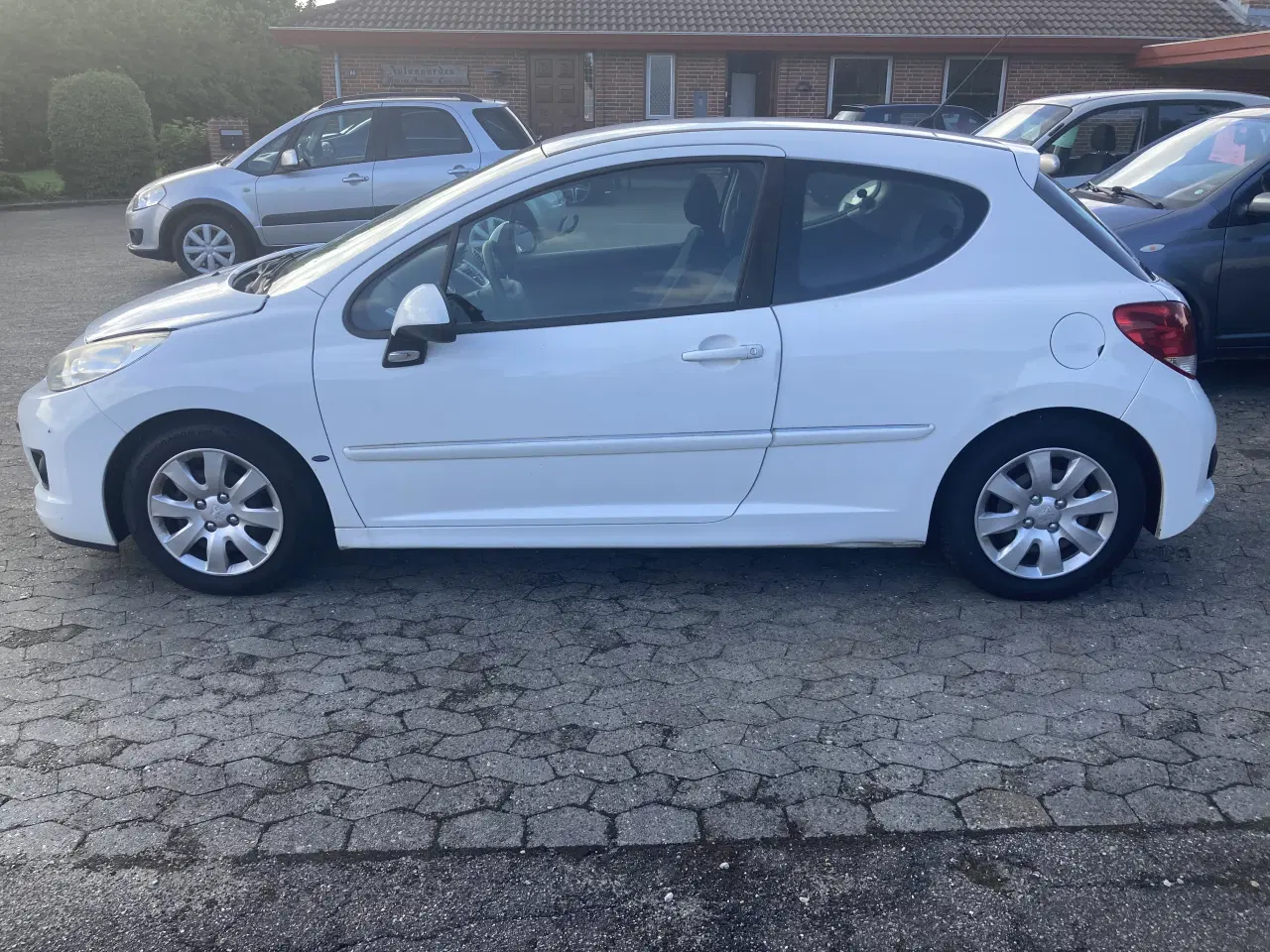 Billede 1 - Flot Peugeot 207
