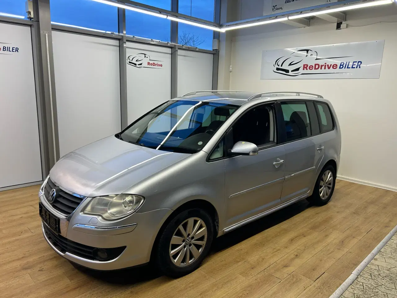 Billede 1 - VW Touran 1,9 TDI Trendline 105HK 6g Aut.