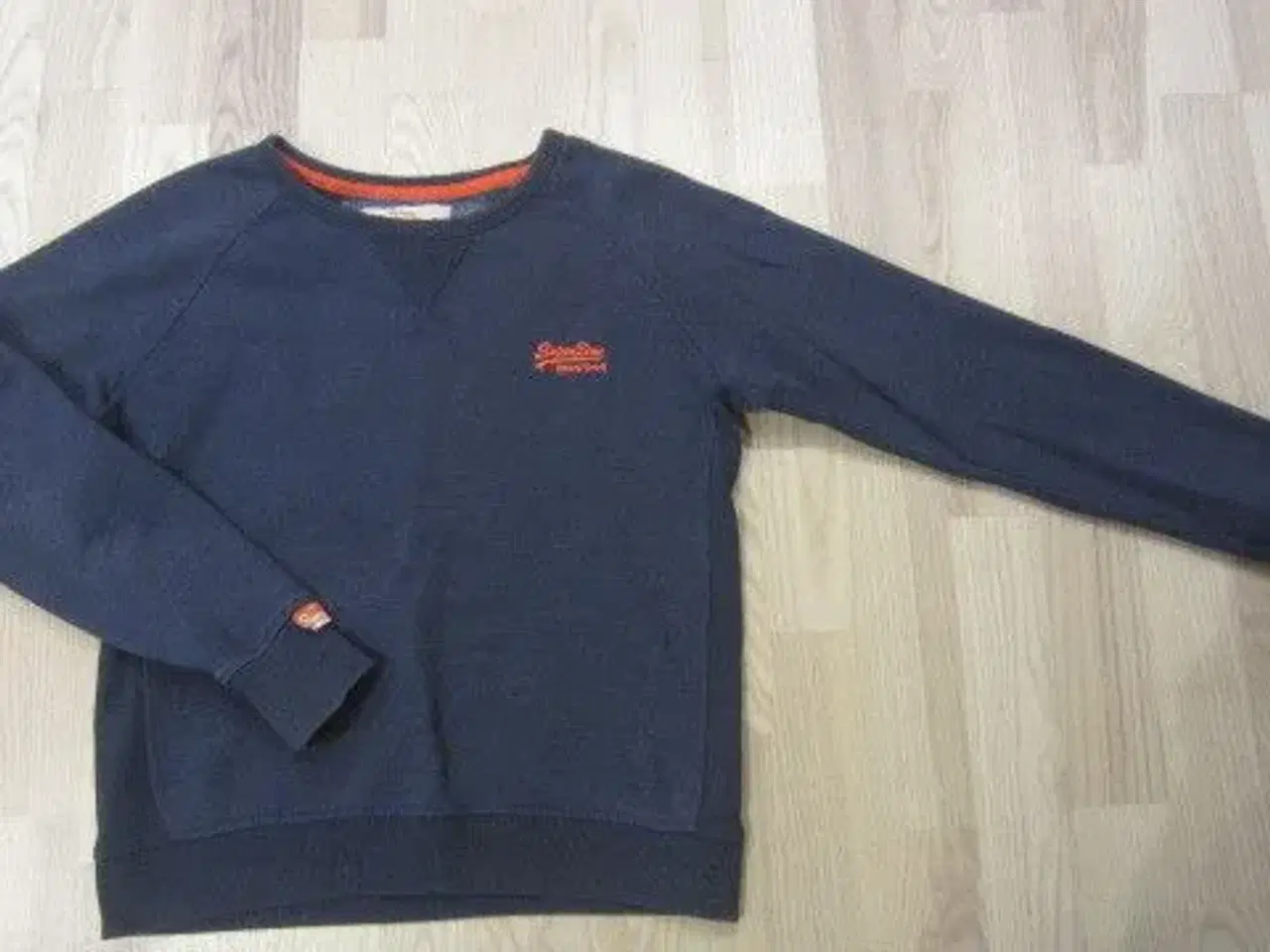 Billede 2 - Str. 11-13 år, SUPERDRY sweatshirt