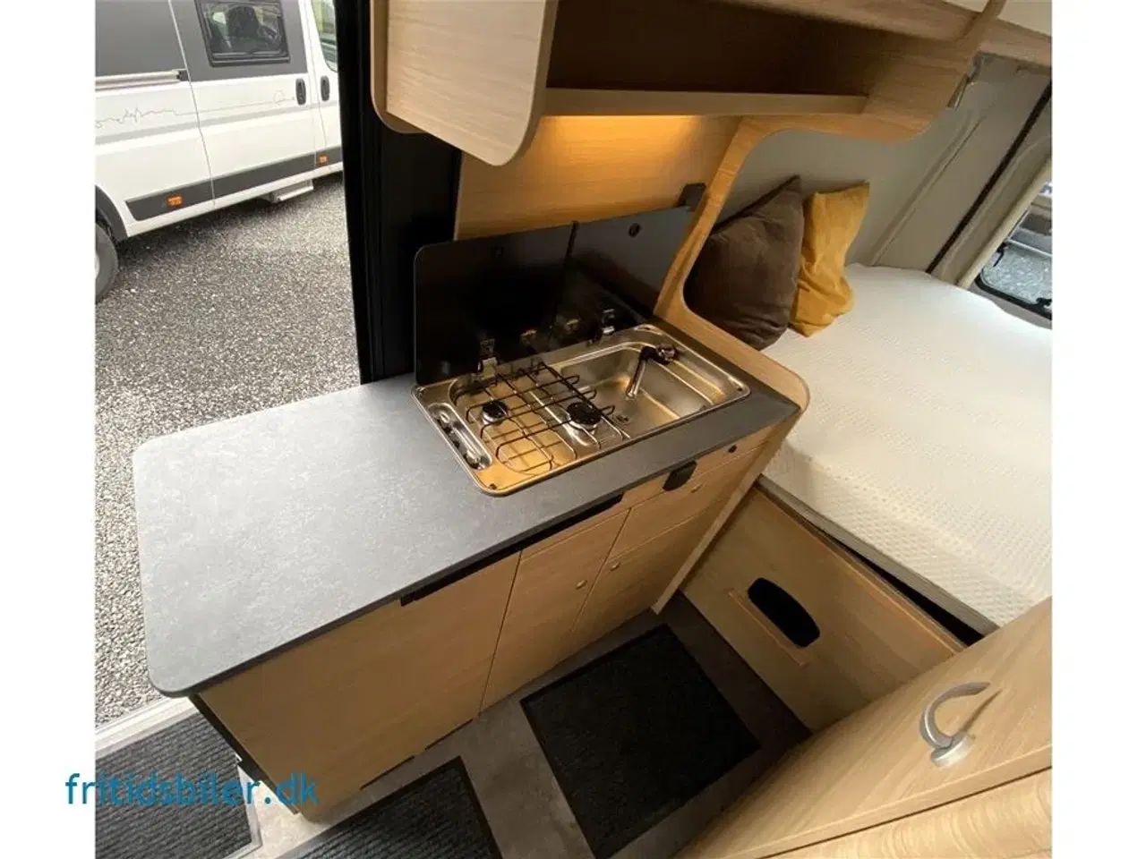 Billede 7 - 2024 - RoadCar R 600 140 Hk 9 trins automatgear   Roadcar R600 bygget på Fiat med aut. gear i en helt special farve