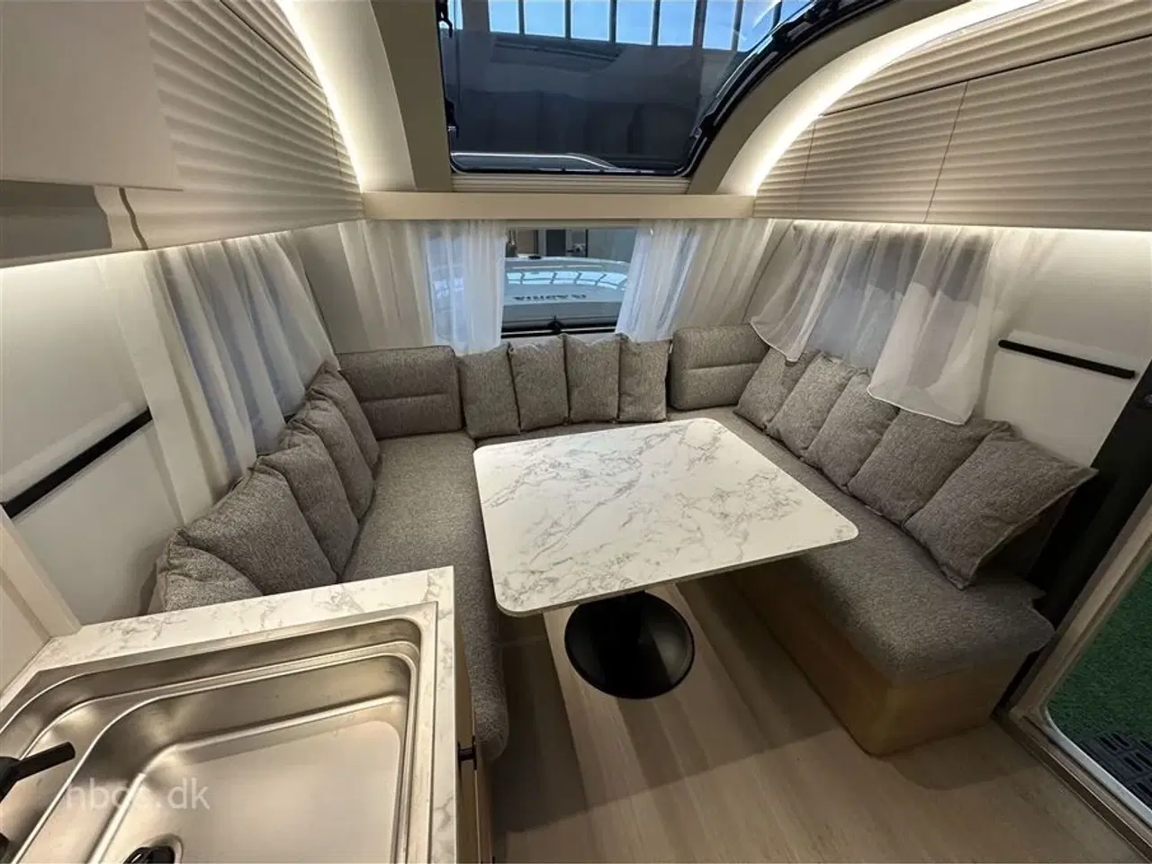 Billede 2 - 2026 - Adria Adora 663 UT Alde HELT NY INDRETNING I 2026 - STANDARD MED ALDE VARME