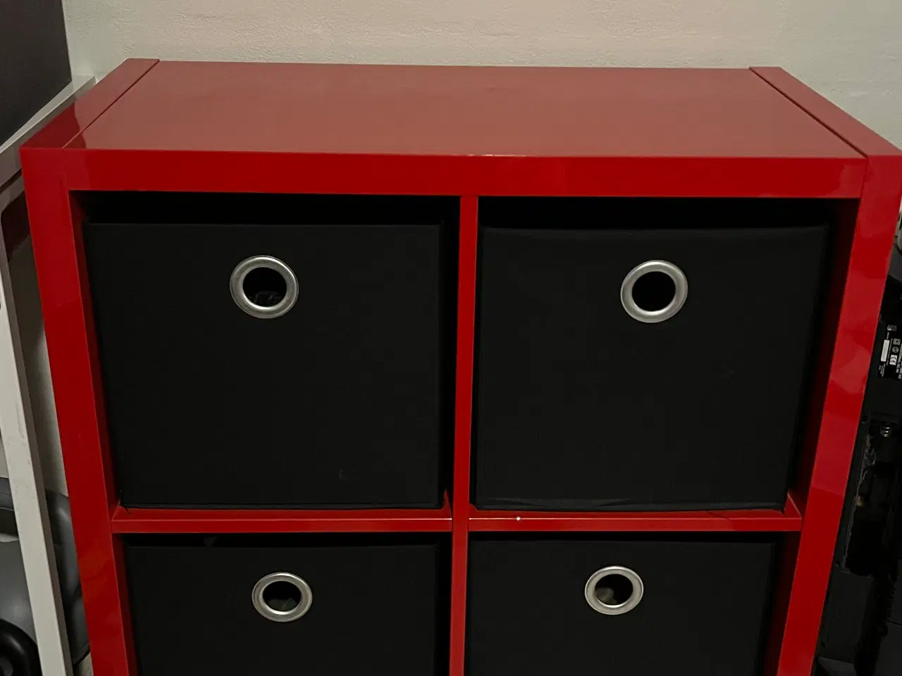 Billede 2 - Rød rumdeler 