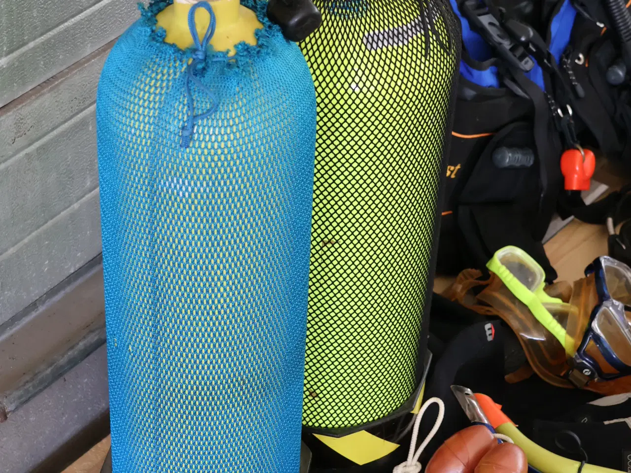 Billede 11 - Komplet dykkersæt: Latitude Seaquest vest....