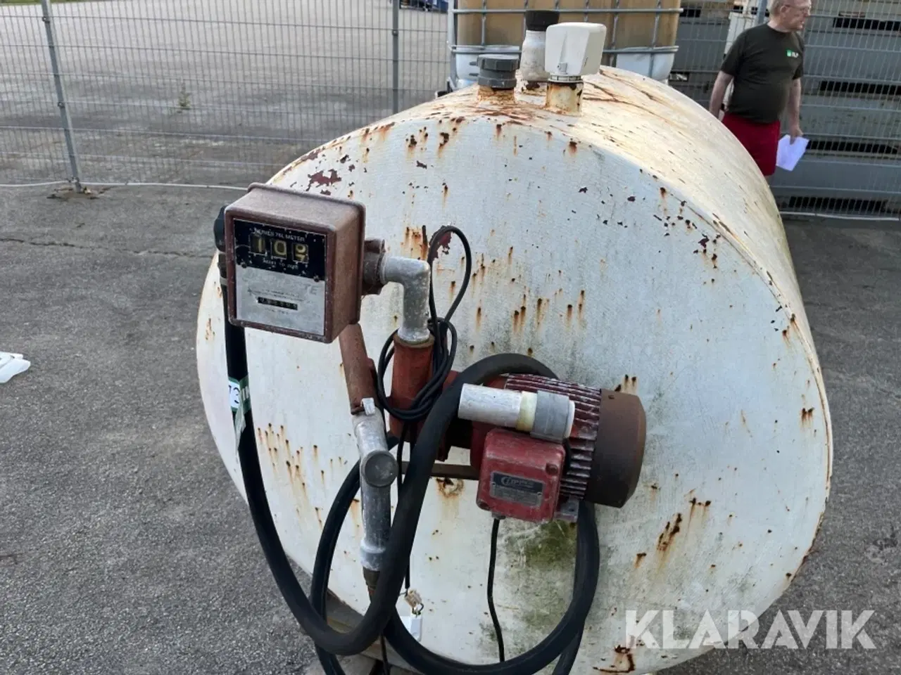 Billede 3 - Diesel tank ROUG 1000 liter med pumpe