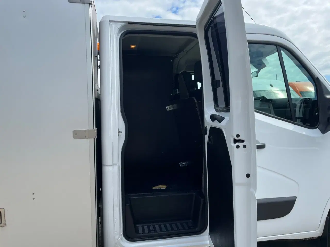Billede 12 - Renault Master III T35 2,3 dCi 165 L3 Ladvogn RWD