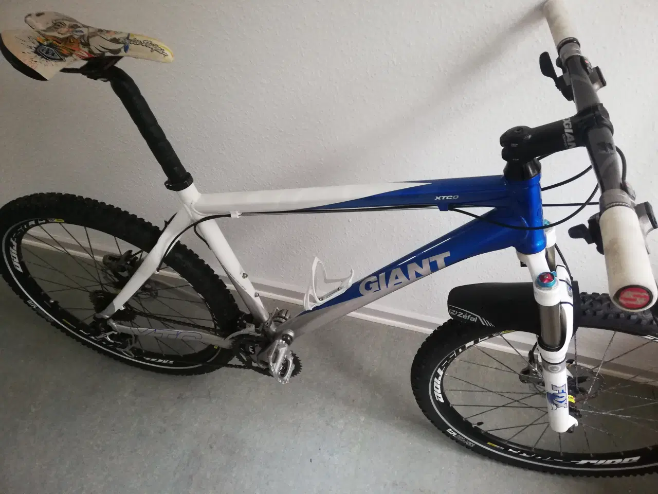 Billede 3 - Giant XTC 0  letvægts mountainbike med 26" dæk.