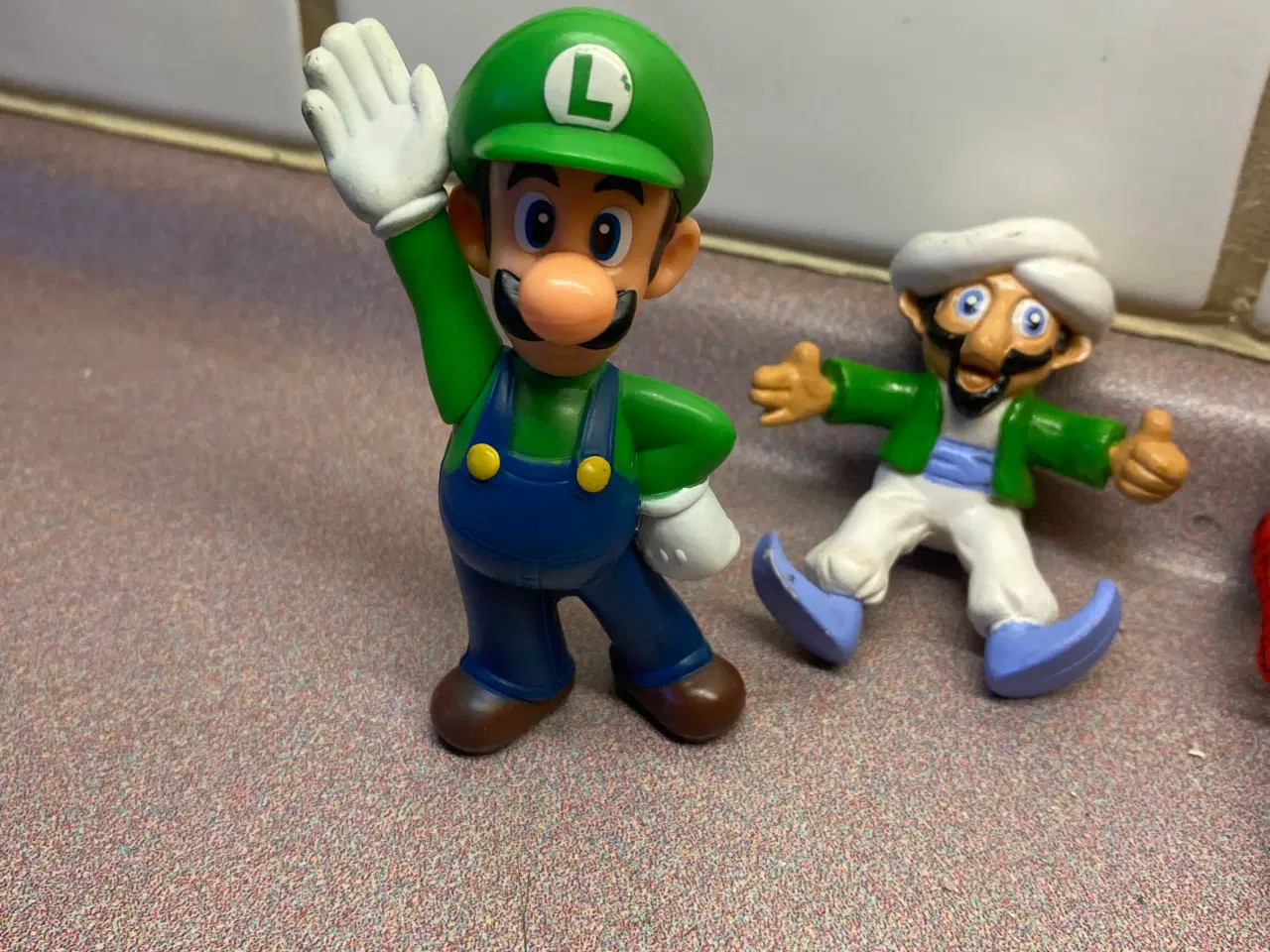 Billede 4 - Diverse figurer fra 2008/09. Sælges. 